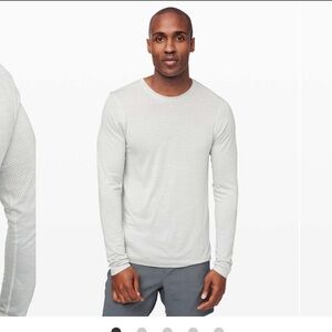 NWT Lululemon Metal Vent Breathe Long Sleeve
Ceramic / White